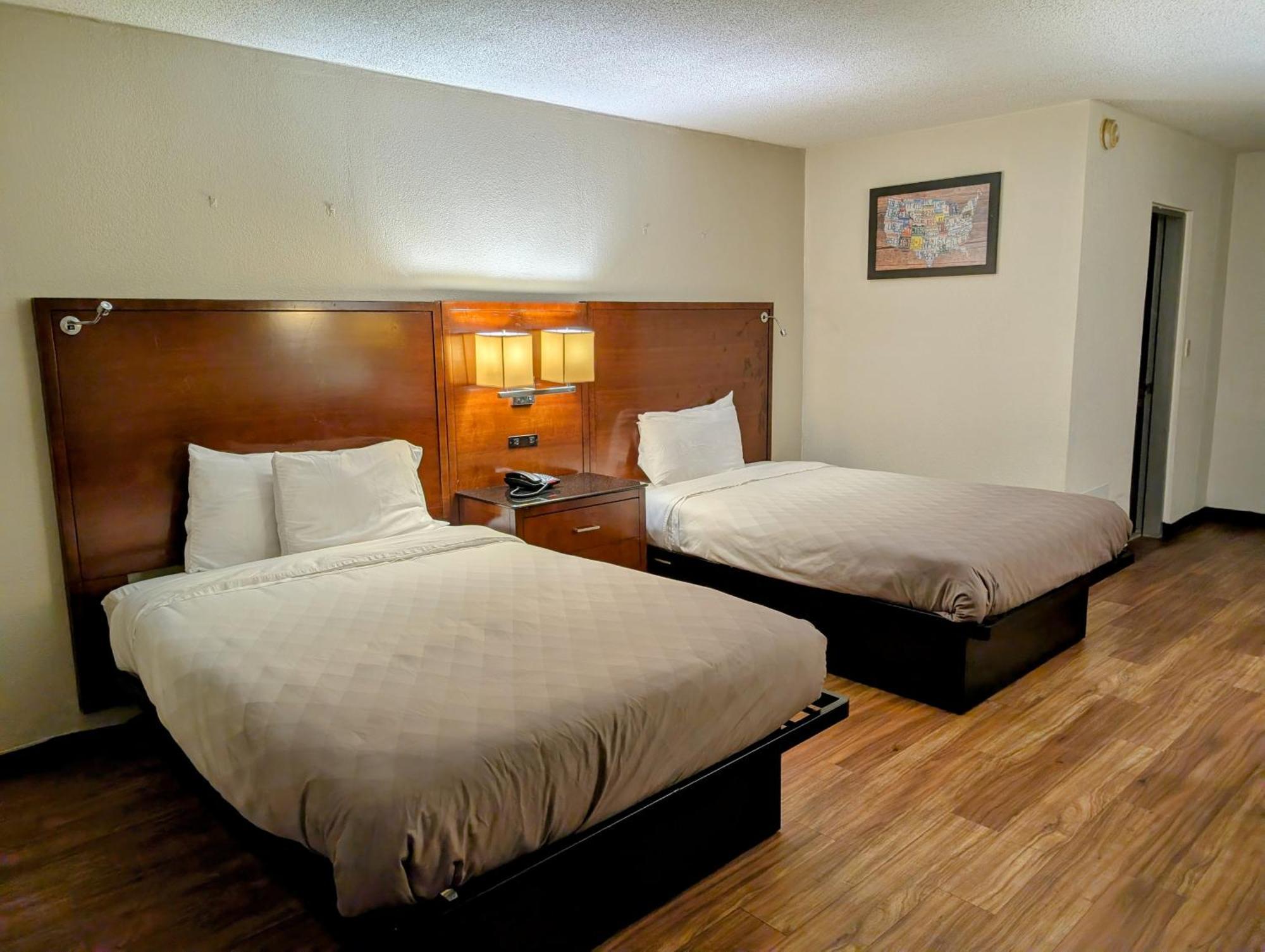 Travelodge By Wyndham Forsyth Luaran gambar